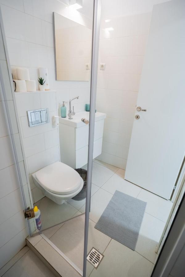 One Bedroom Flat In Bucharest'S Historic District Dış mekan fotoğraf