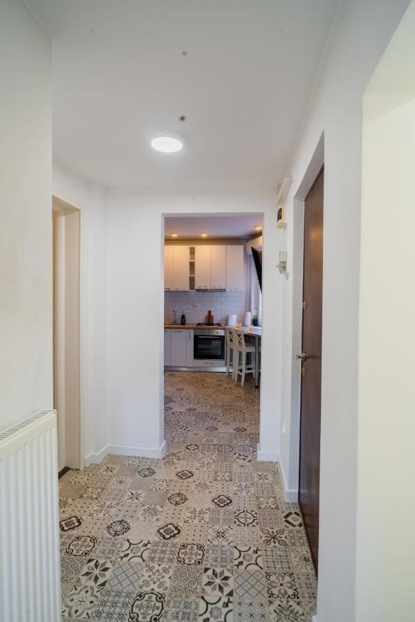 One Bedroom Flat In Bucharest'S Historic District Dış mekan fotoğraf