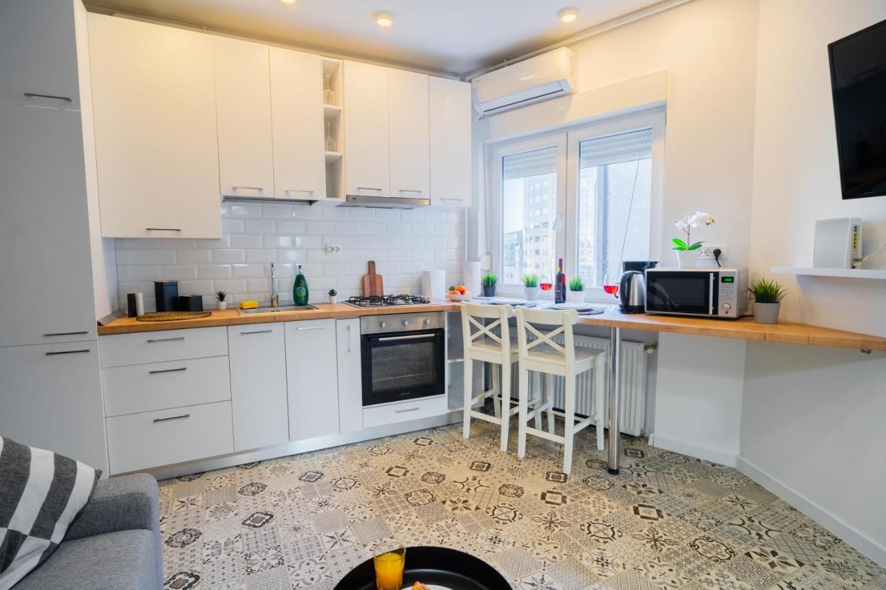 One Bedroom Flat In Bucharest'S Historic District Dış mekan fotoğraf