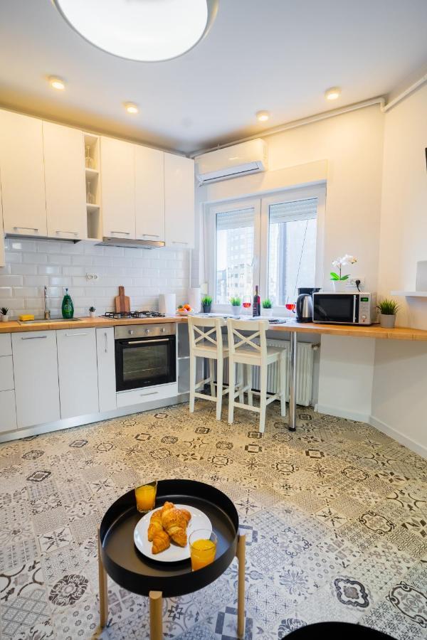 One Bedroom Flat In Bucharest'S Historic District Dış mekan fotoğraf