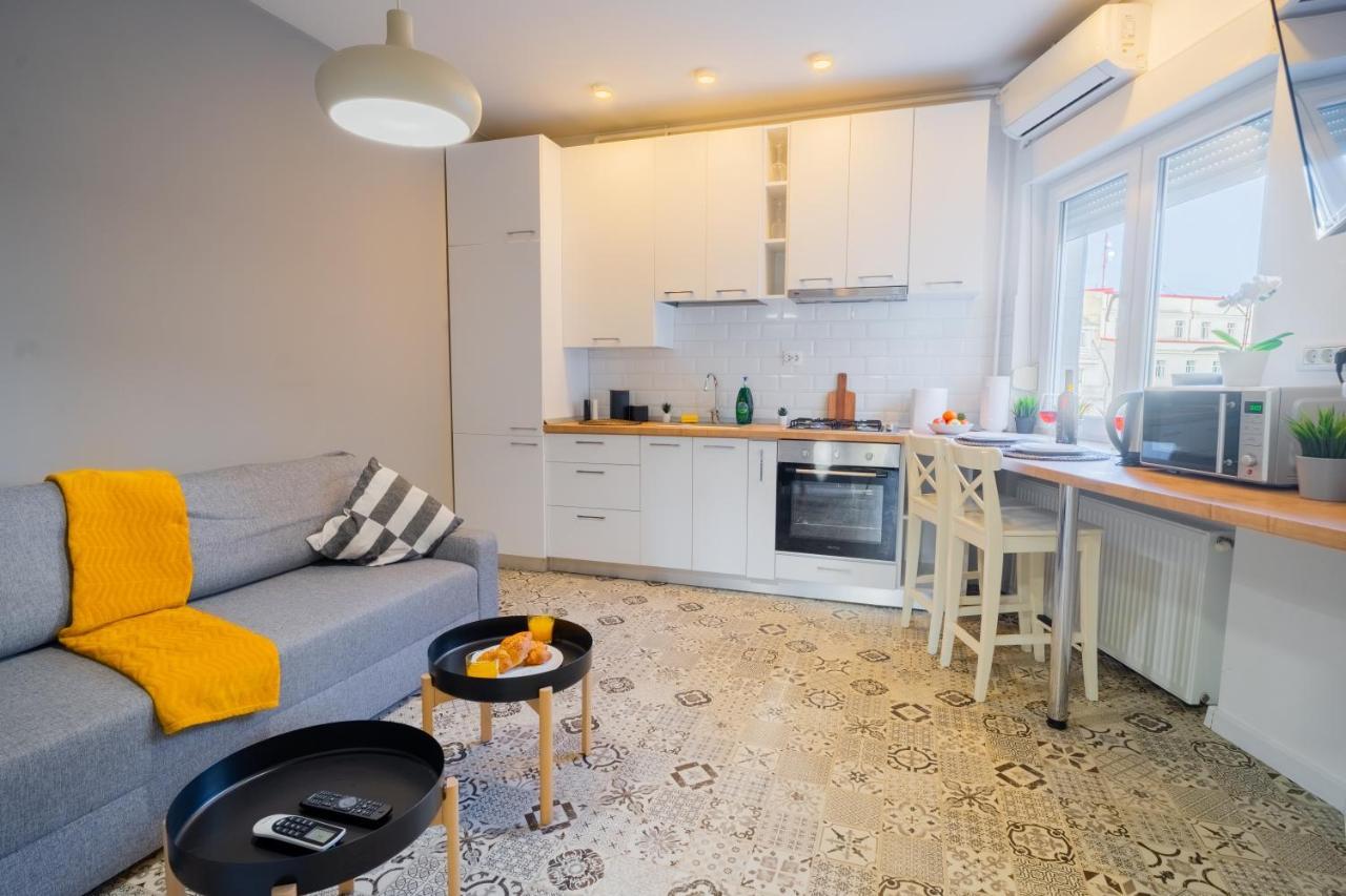 One Bedroom Flat In Bucharest'S Historic District Dış mekan fotoğraf